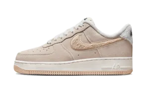 Air Force 1 Low ‘07 SE Sanddrift Gum Fleece