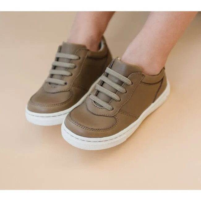 L'Amour Grayson Elastic Lace Sneaker