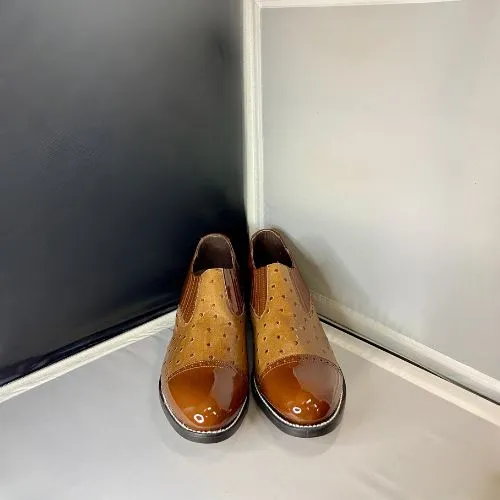 Stacy Baldwin Patent Ostrich Brown 170437